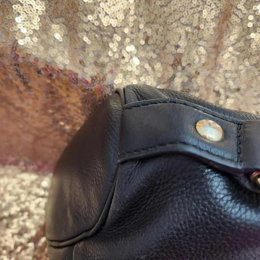 MICHAEL Michael Kors Black Pebbled Leather Shoulder Bag - Picture 4 of 10
